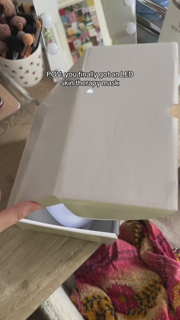 Relorae™ Face&Neck 7 Light Mask video